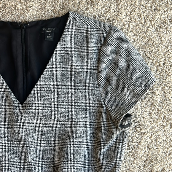 Ann Taylor jumpsuit - Picture 2 of 4